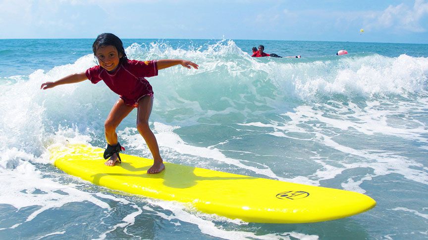 Surfing for children 